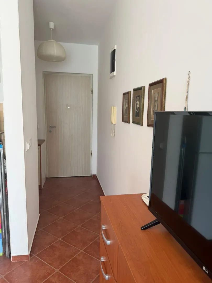 Izdavanje, garsonjera, 40m², Donja Lastva, Tivat