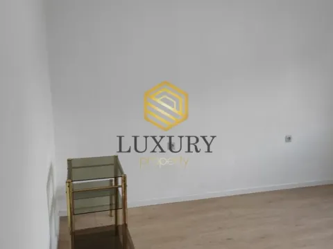 Izdavanje, trosoban stan, 100m², Zagorič, Podgorica - image 6