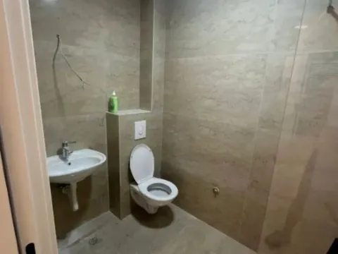 Izdavanje, jednosoban stan, 48m², Zabjelo, Podgorica - image 8