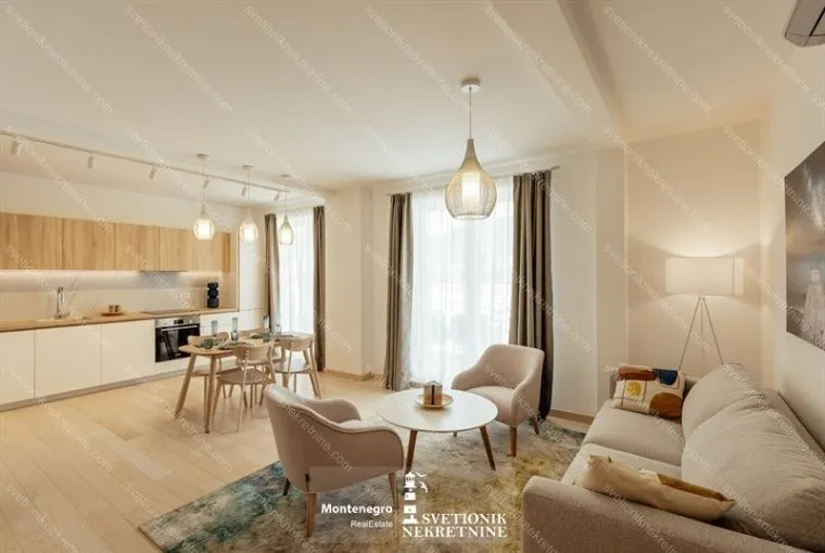 Prodaja, dvosoban stan, 78m², Igalo, Herceg Novi