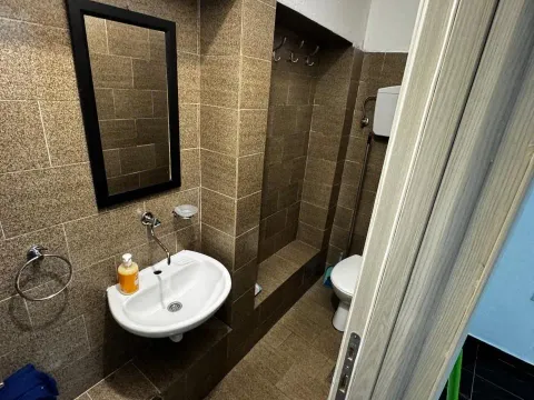 Rent, office space, 70m², Centar, Danilovgrad - image 3