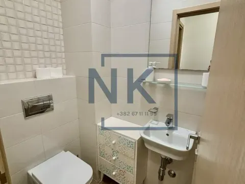 Rent, two bedroom apartment, 71m², City Kvart, Podgorica - image 10