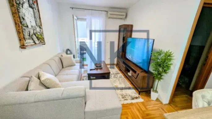 Izdavanje, jednosoban stan, 36m², Stari Aerodrom, Podgorica