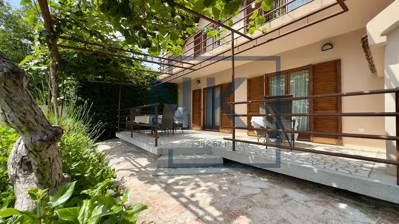 Prodaja, kuća, 250m², Donja Gorica, Podgorica