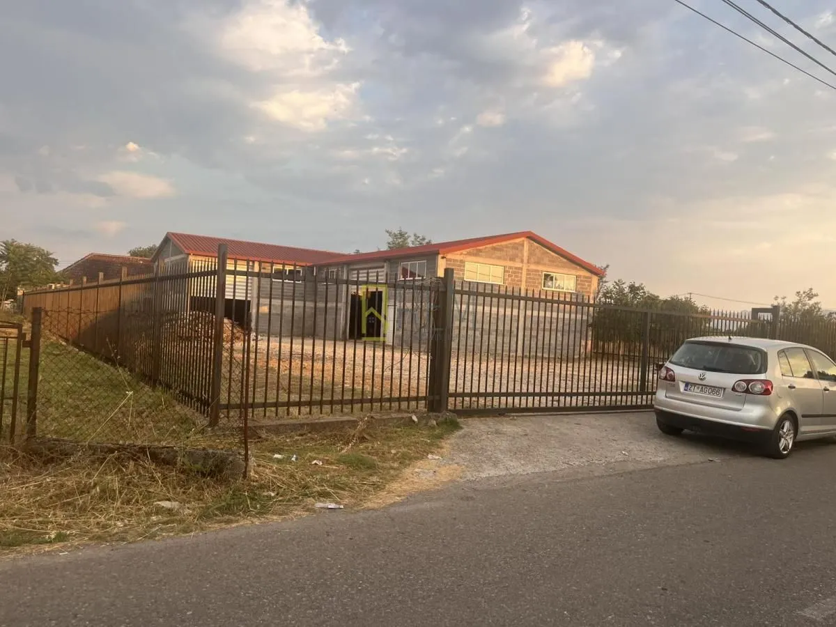 Rent, office space, 350m², Zeta, Podgorica