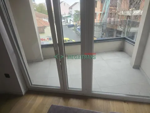 Izdavanje, trosoban stan, 73m², Bulevar patrijarha Pavla, Novi Sad Sve Podlokacije - image 18