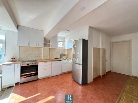 Rent, two bedroom apartment, 120m², Stari Aerodrom, Podgorica - image 6