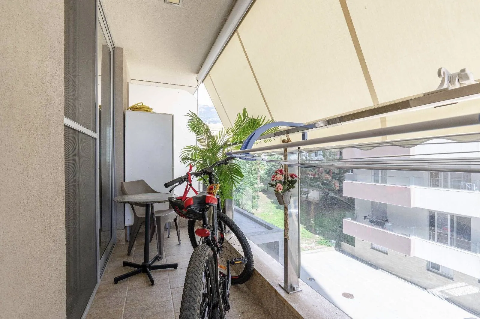 Sale, two bedroom apartment, 82m², Rozino, Budva