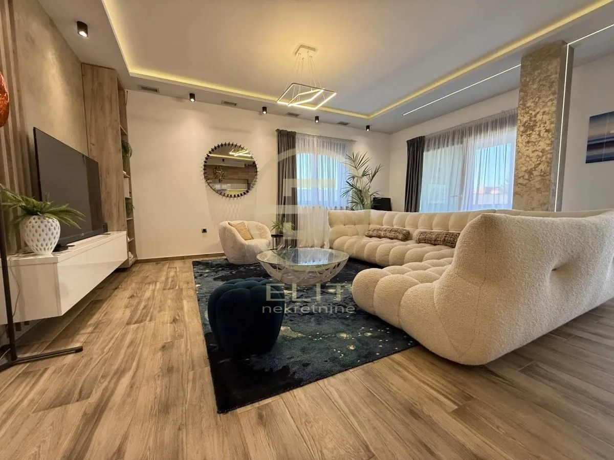 Sale, house, 165m², Petrovaradin, Novi Sad