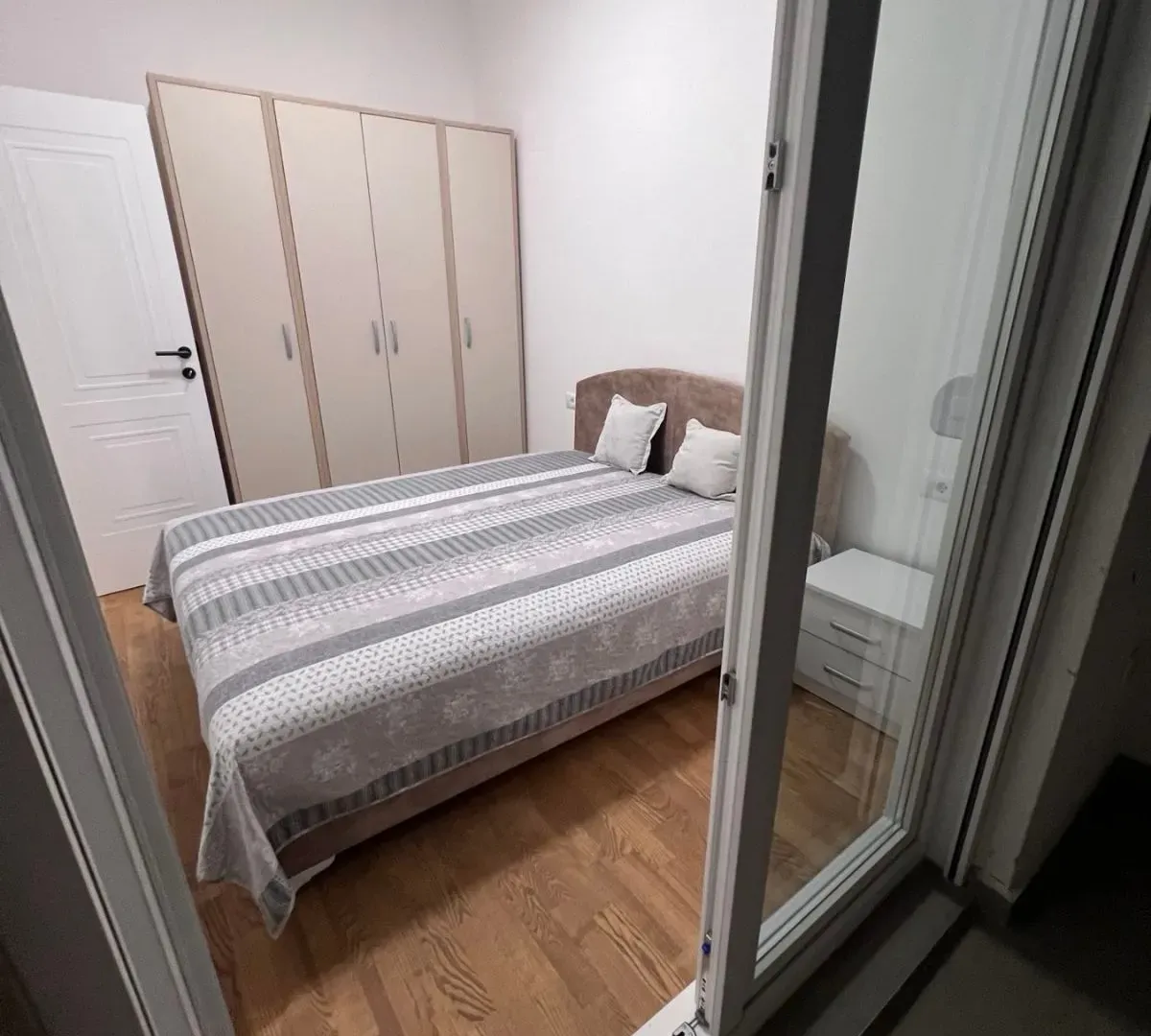 Izdavanje, jednosoban stan, 38m², Zabjelo, Podgorica