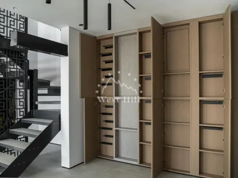 Sale, house, 227m², Blizikuće, Budva - image 42