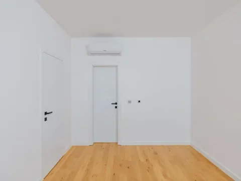 Sale, three bedroom apartment, 128m², Centar, Bar - image 6