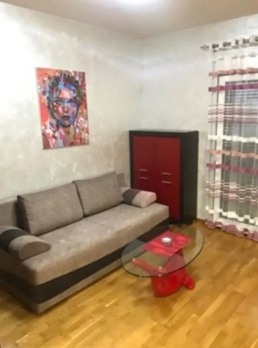 Izdavanje, garsonjera, 31m², City Kvart, Podgorica