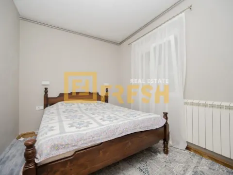 Prodaja, kuća, 350m², Vranići, Podgorica - image 17