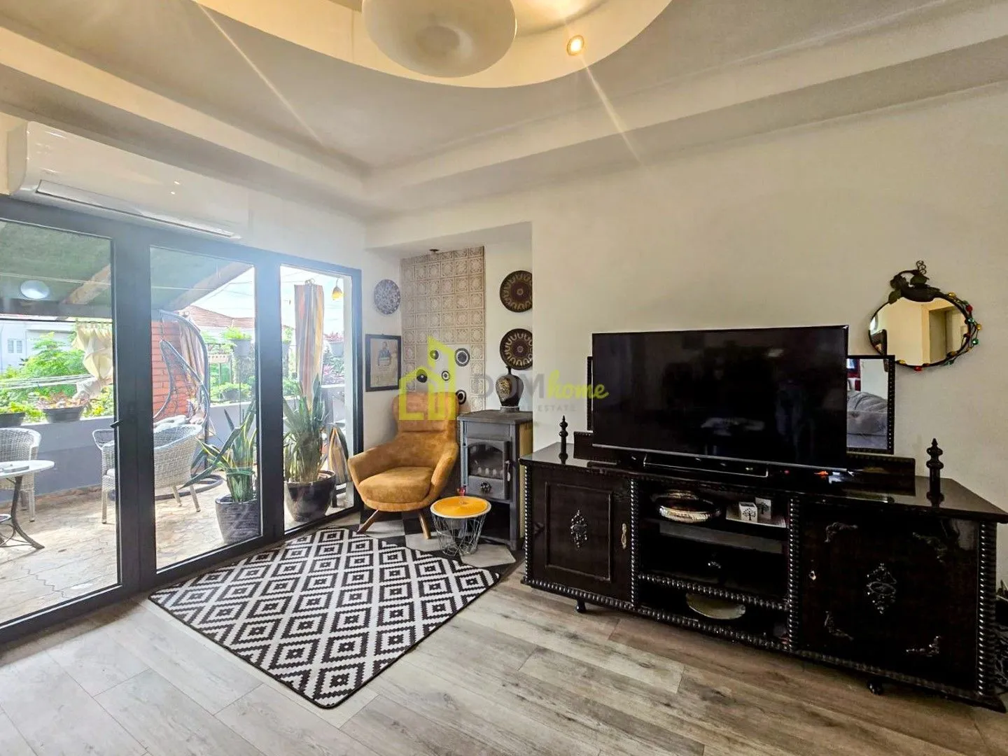 Izdavanje, trosoban stan, 115m², Zabjelo, Podgorica