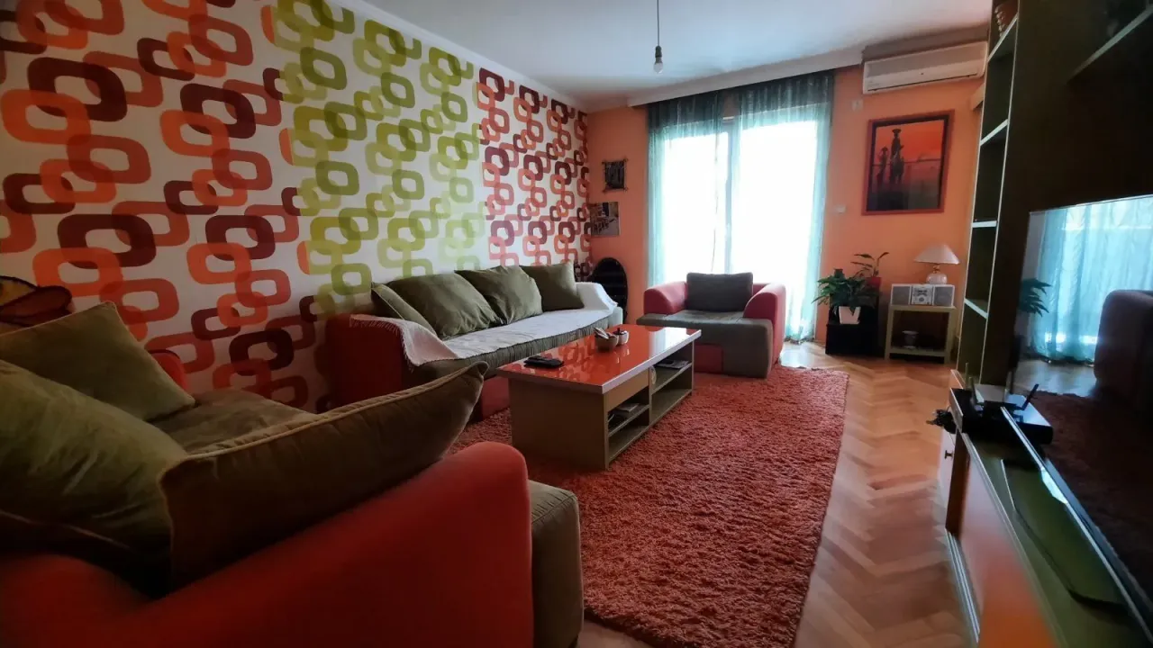 Rent, three bedroom apartment, 75m², Stara Varoš, Podgorica