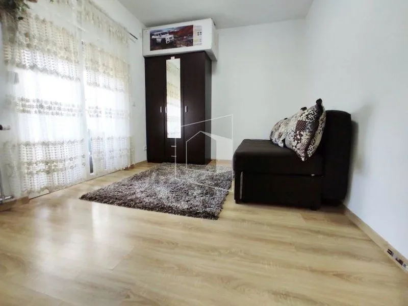 Rent, house, 160m², Murtovina, Podgorica