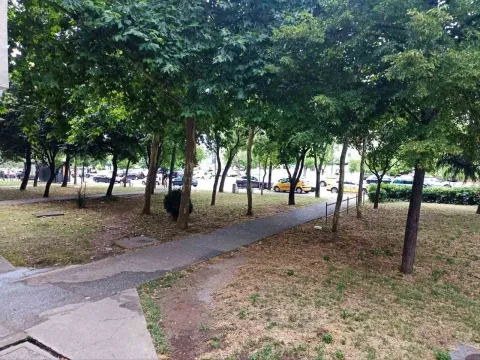 Izdavanje, dvosoban stan, Blok 5, Podgorica - image 18