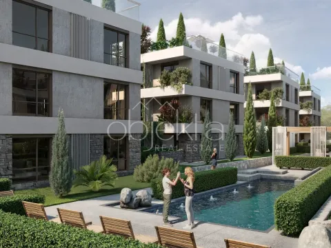 Prodaja, stan, 73m², Tivat, Crna Gora - image 3