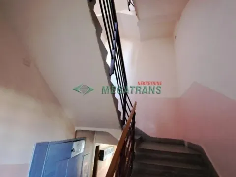 Izdavanje, trosoban stan, 80m², Centar, Novi Sad - image 13