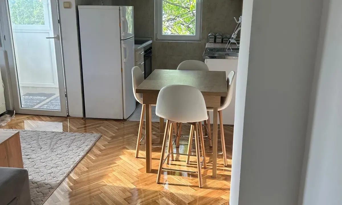 Prodaja, dvosoban stan, 37m², Bele Vode, Beograd