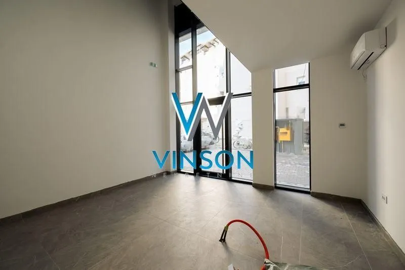 Rent, office space, 305m², Telep, Novi Sad Sve Podlokacije
