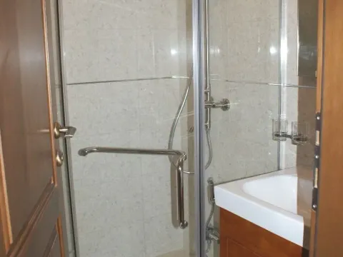 Prodaja, dvosoban stan, 70m², Petrovac, Budva - image 2