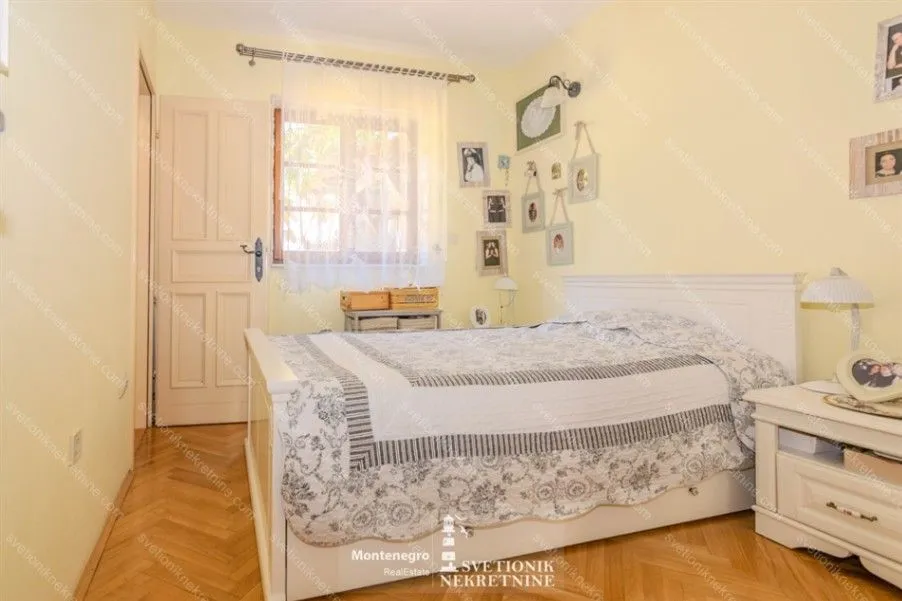 Prodaja, dvosoban stan, 182m², Savina, Herceg Novi