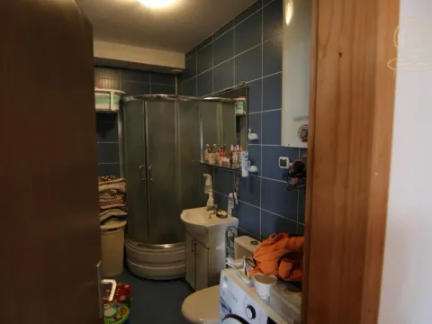 Sale, two bedroom apartment, 76m², Stari Grad, Beograd - image 14