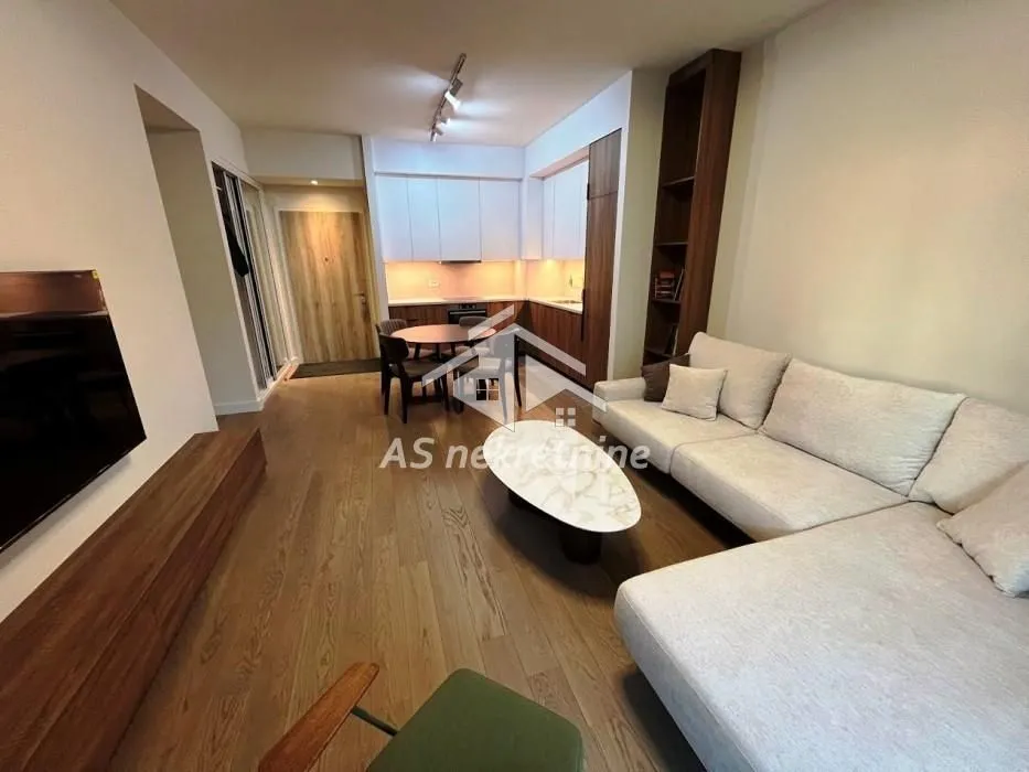 Rent, three bedroom apartment, 79m², Savski Venac, Beograd