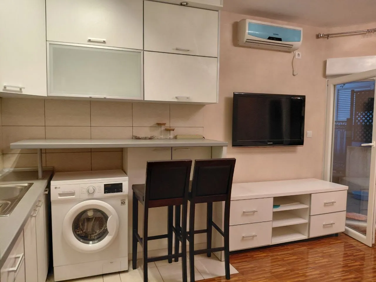Sale, one bedroom apartment, 33m², Petrovac, Budva