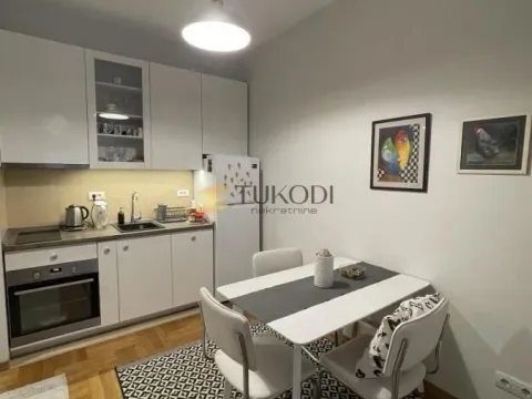 Izdavanje, garsonjera, 35m², Stari Grad, Beograd - image 3