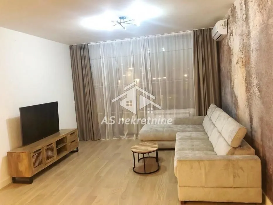Rent, three bedroom apartment, 86m², Savski Venac, Beograd