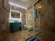 Prodaja, petosoban stan, 200m2, Sveti Stefan, Budva