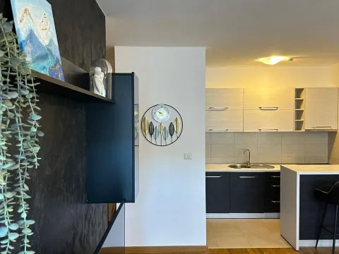 Rent, two bedroom apartment, 64m², City Kvart, Podgorica - image 9