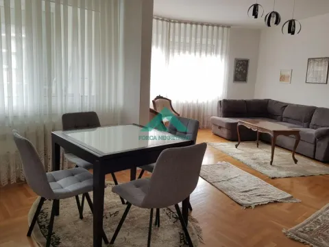 Izdavanje, trosoban stan, 84m², Vračar Centar, Vračar Sve Podlokacije - image 5