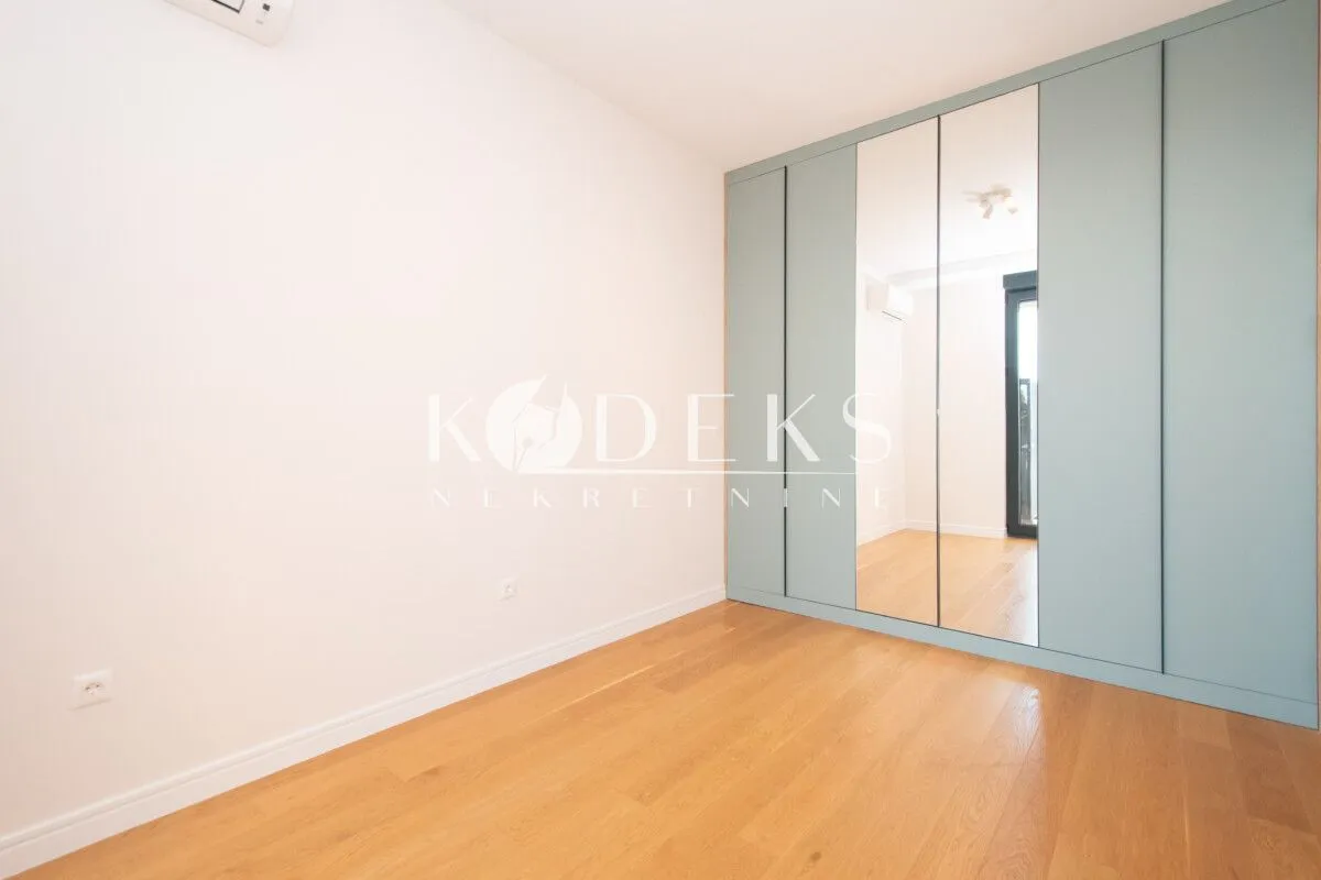 Rent, office space, 127m², Preko Morače, Podgorica
