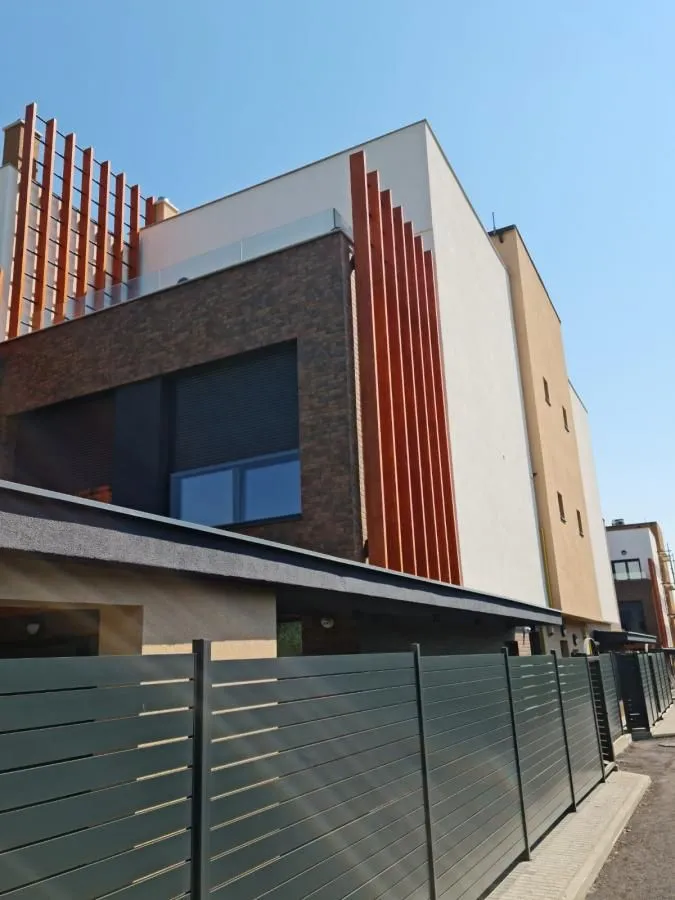 Rent, house, 240m², Sremska Kamenica, Petrovaradin