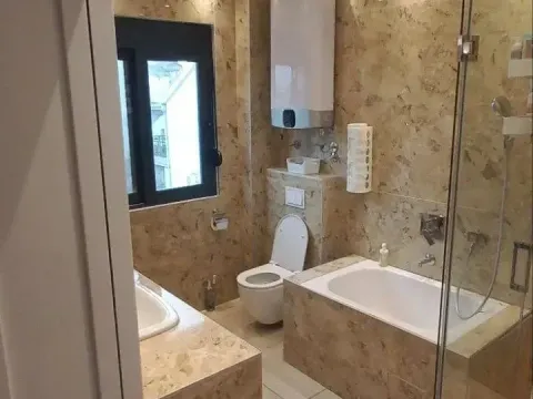 Rent, house, 180m², Donja Gorica, Podgorica - image 12