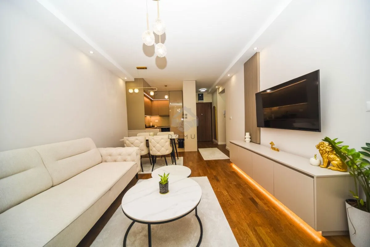 Prodaja, jednosoban stan, 45m², Stari Aerodrom, Podgorica