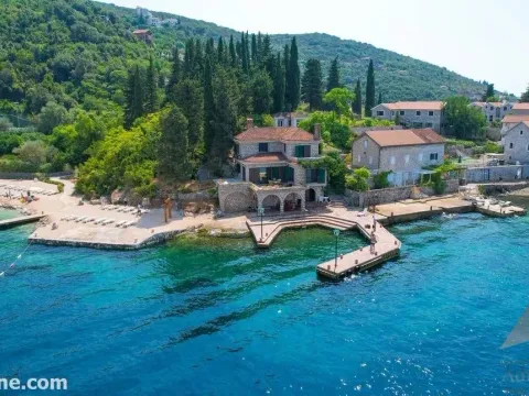 Sale, house, 350m², Luštica, Herceg Novi - image 2