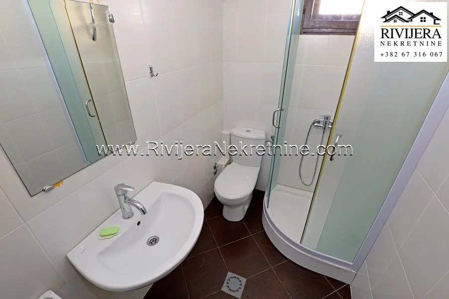 Prodaja, kuća, 110m², Njivice, Herceg Novi