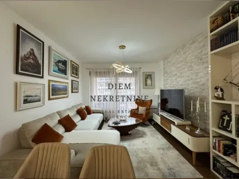 Prodaja, dvosoban stan, 69m², Master Kvart, Podgorica - image 7