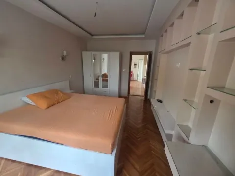 Rent, two bedroom apartment, 68m², Centar, Podgorica - image 6