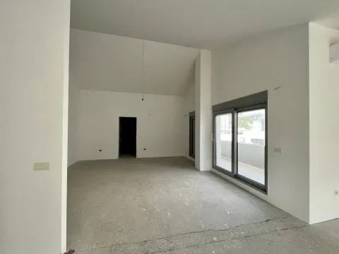 Prodaja, trosoban stan, 236m², Rozino, Budva - image 3