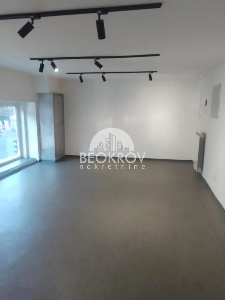 Izdavanje, poslovni prostor, 87m², Stari Grad, Beograd