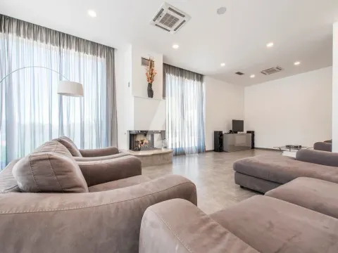 Sale, house, 760m², Đenovići, Herceg Novi - image 20