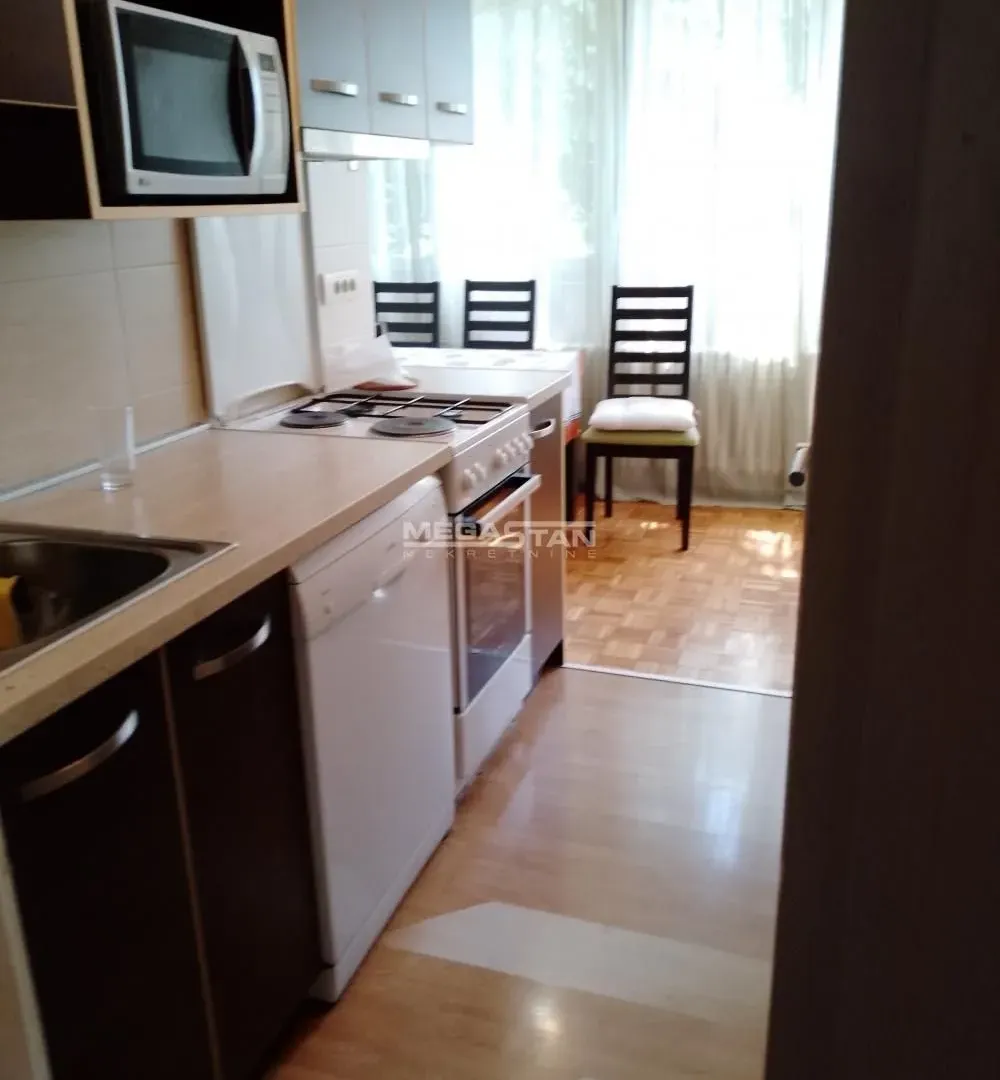 Izdavanje, dvosoban stan, 62m², Zvezdara Sve Podlokacije, Beograd