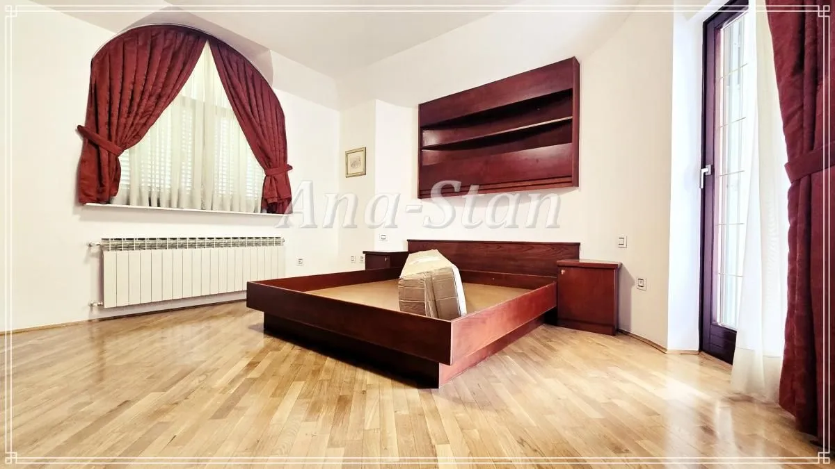 Rent, house, 290m², Voždovac Sve Podlokacije, Beograd