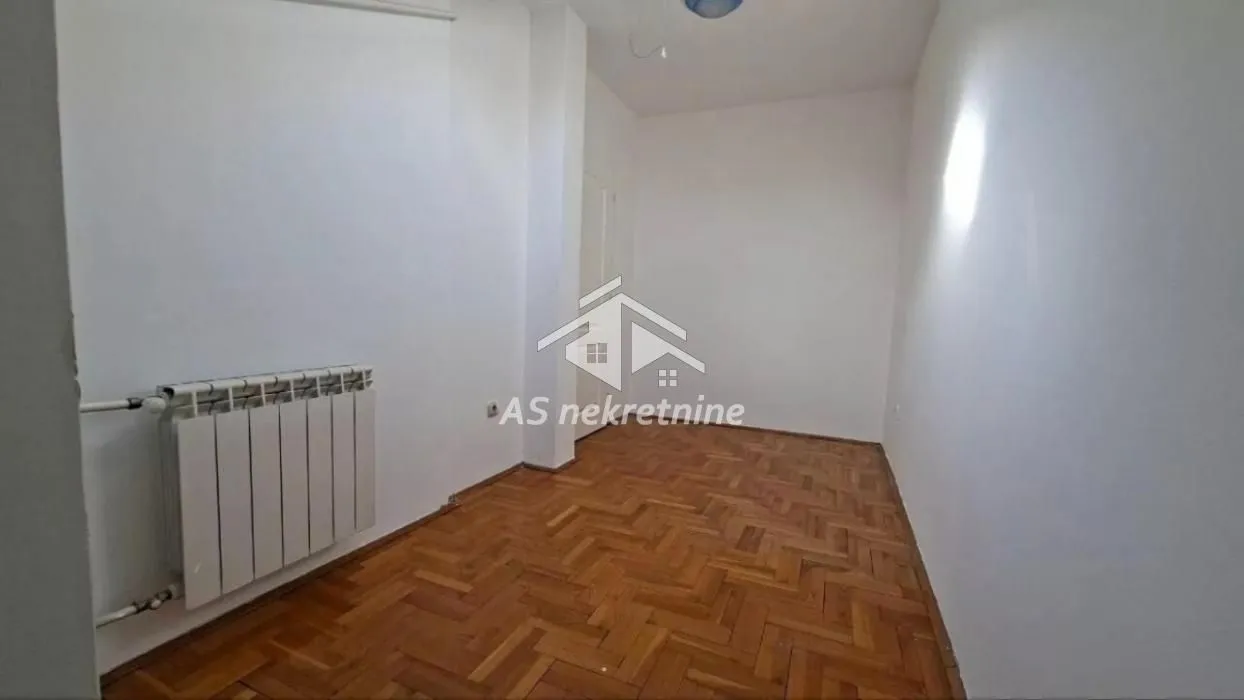 Prodaja, dvosoban stan, 50m², Žarkovo, Beograd